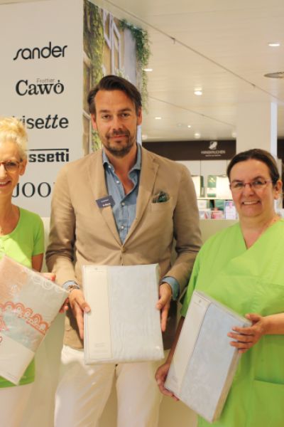 Modehaus unterstützt Bewohner vom abgebrannten Altenwohnheim