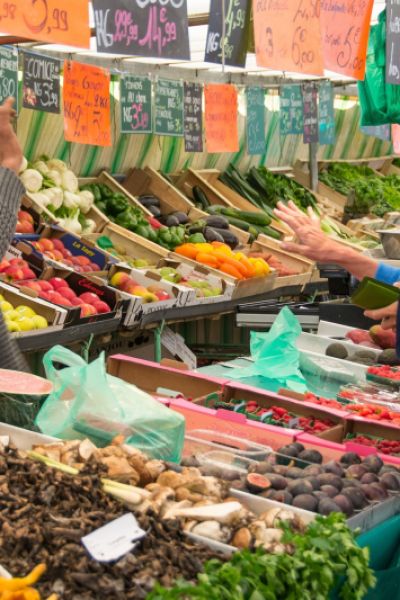 Wochenmärkte setzen auf alternative Verpackungen