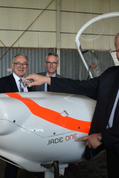 Taufe des Forschungsflugzeugs der Jade Hochschule