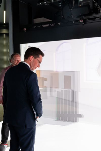 Wissenschaftsminister besucht Jade Hochschule