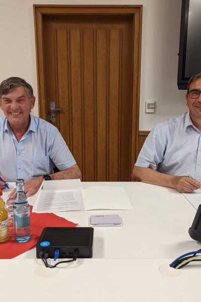 Friesland und Schortens informieren Personal über Vorbereitungen zum Wechsel