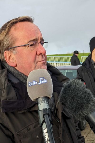 Niedersachsen Innenminister wird neuer Bundesverteidigungsminister