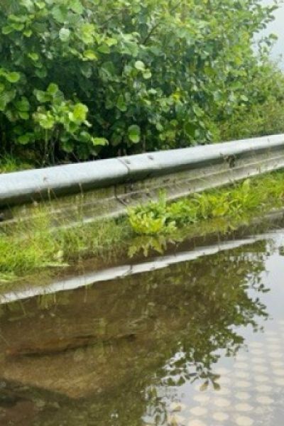 B210 von Starkregen überschwemmt