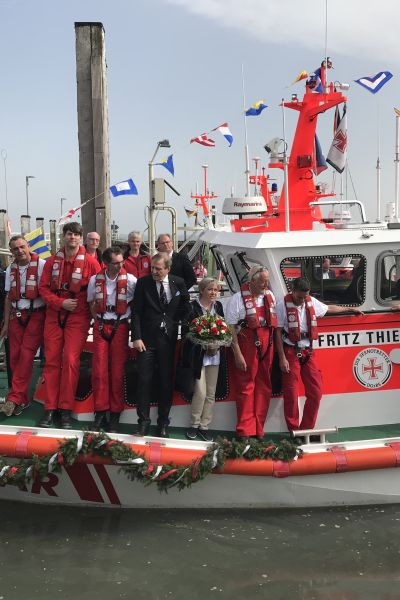 Neues Seenotrettungsboot für Wangerooge getauft