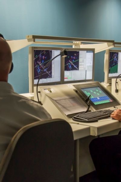 Wilhelmshaven/Bremerhaven: Thales modernisiert taktisches Training