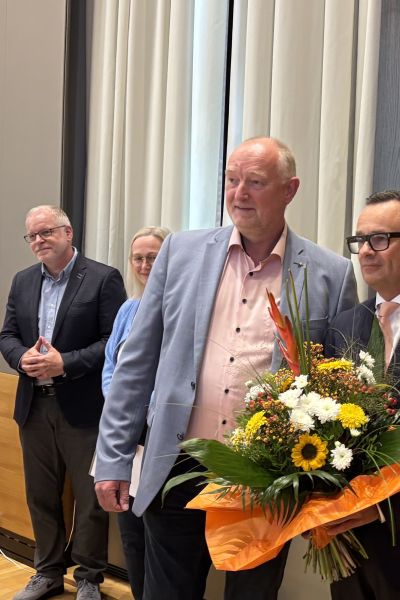 Armin Schönfelder als erster Stadtrat vom Rat verabschiedet