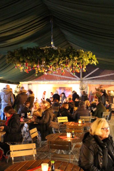 Programm des Weihnachtsmarkts in Jever vorgestellt