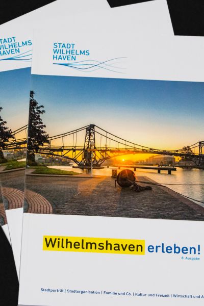 Broschüre über Jadestadt veröffentlicht